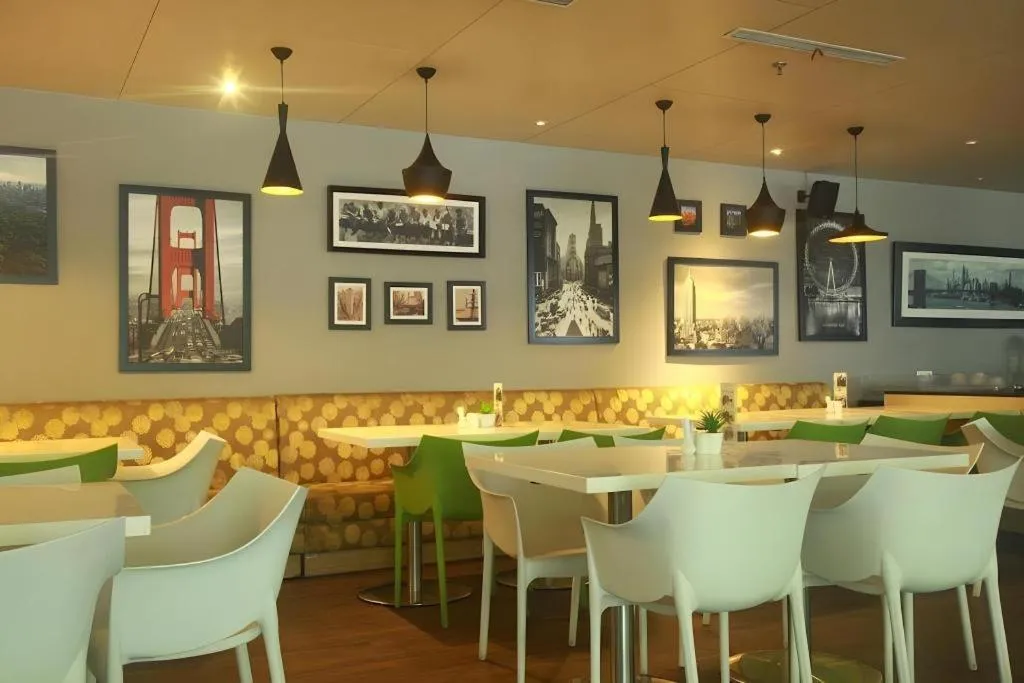 Pomelotel Patra Kuningan Jakarta