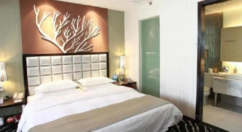 Bed in Kunming Langwei Hotel (Kunming Railway Station Branch)