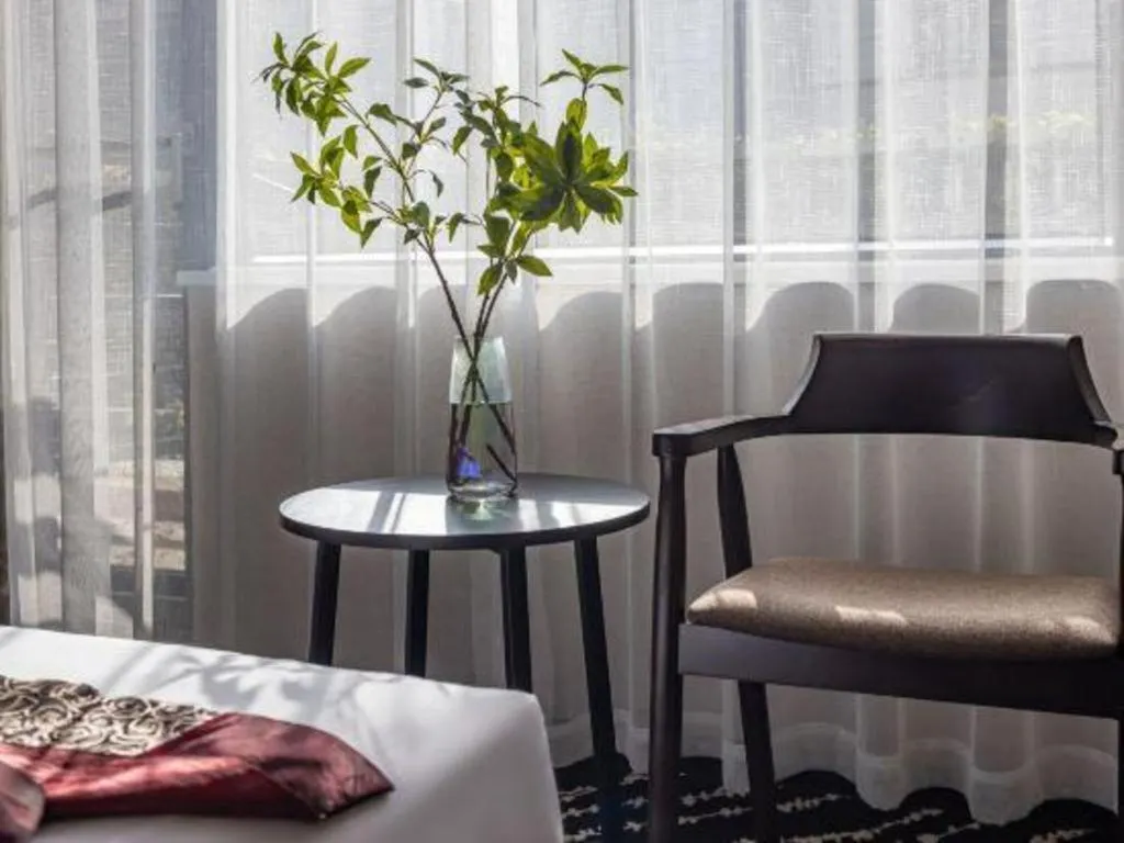 Bed in Kunming Long Way Hotel