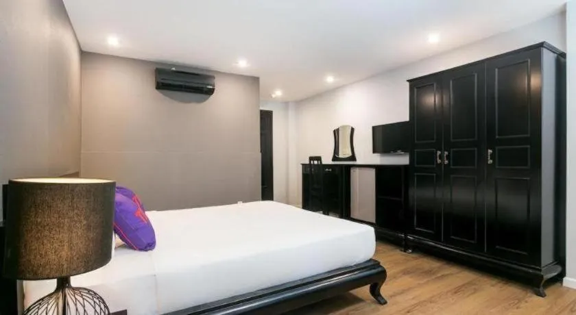 Bed in AHA Boutique Ben Thanh Hotel