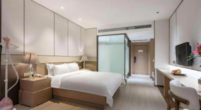 Bed in Howard Johnson by Wyndham Sunshine Plaza Ningbo