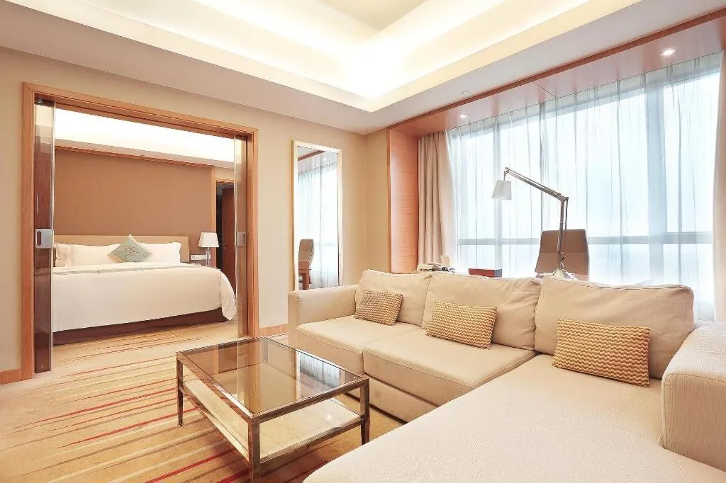 Bed in Howard Johnson by Wyndham Sunshine Plaza Ningbo