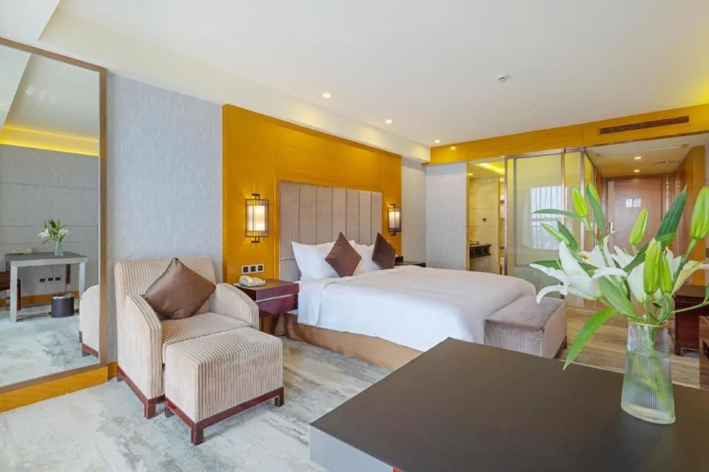 Bed in Gardenview Hotel