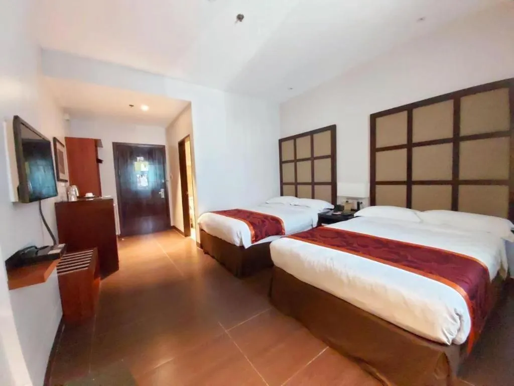 Bed in Avenue Suites