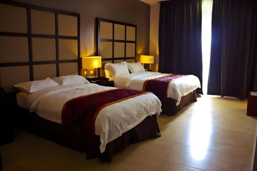 Bed in Avenue Suites