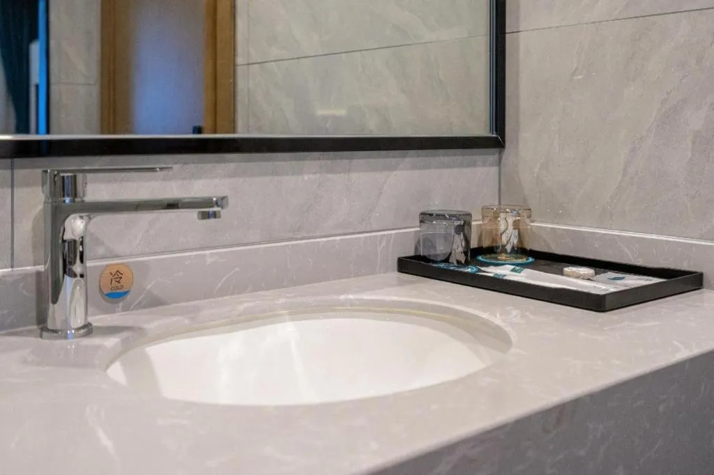 Zhangjiajie Fulante News Business Hotel