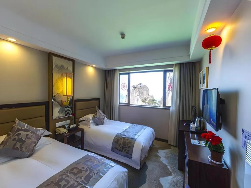 Bed in Huangshan Yupinglou Hotel