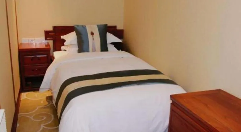 Bed in Huangshan Yupinglou Hotel