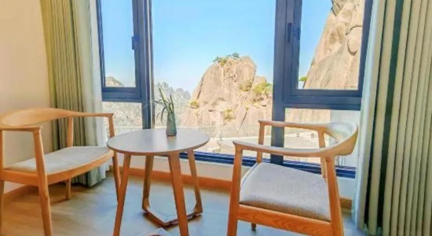 Huangshan Yupinglou Hotel