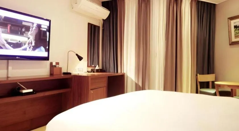 Bed in Hotel One Byeonsan