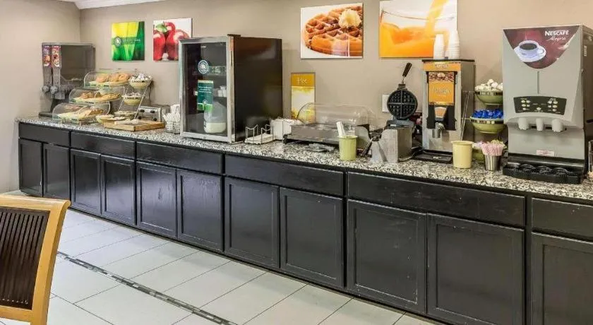 Suburban Studios Mason Hwy 42