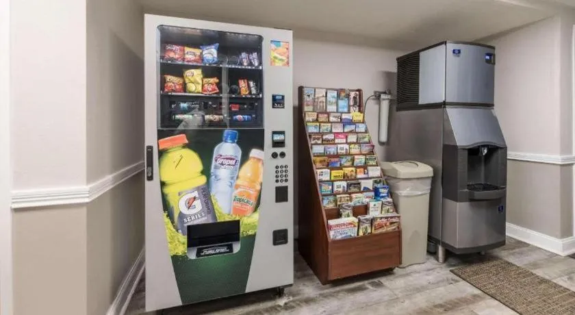 Suburban Studios Mason Hwy 42