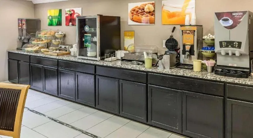 Suburban Studios Mason Hwy 42