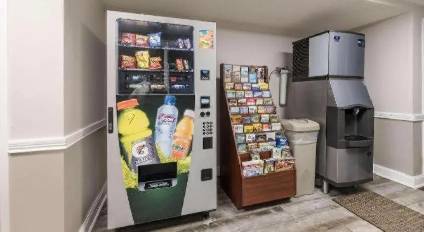 Suburban Studios Mason Hwy 42