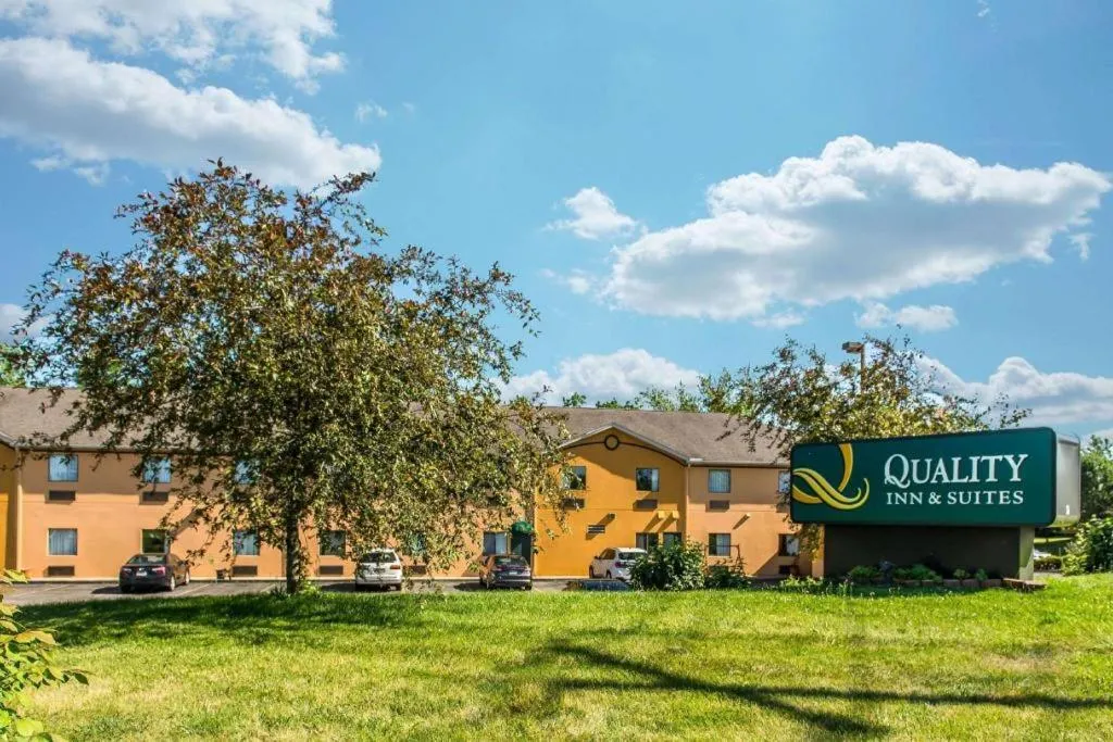 Suburban Studios Mason Hwy 42