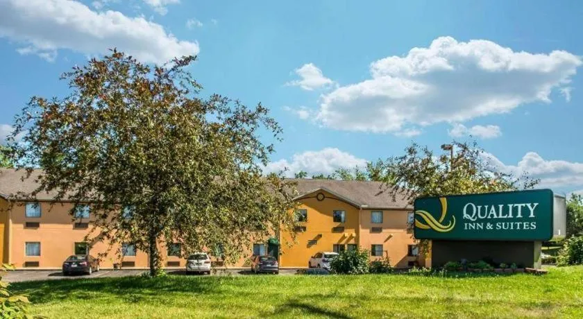 Suburban Studios Mason Hwy 42