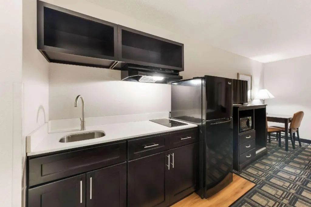 Suburban Studios Mason Hwy 42