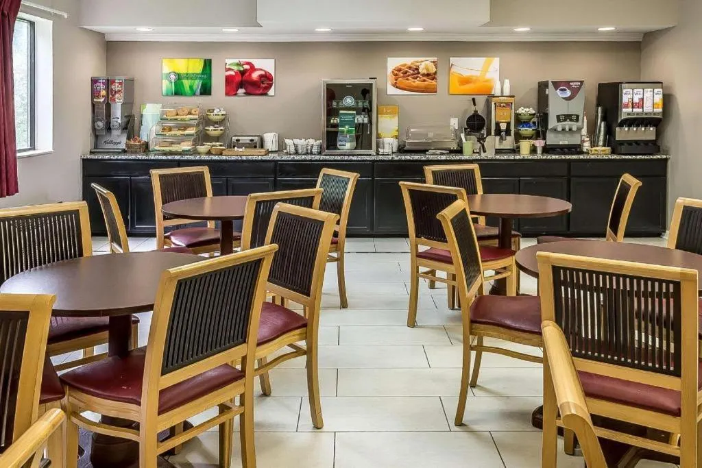 Suburban Studios Mason Hwy 42