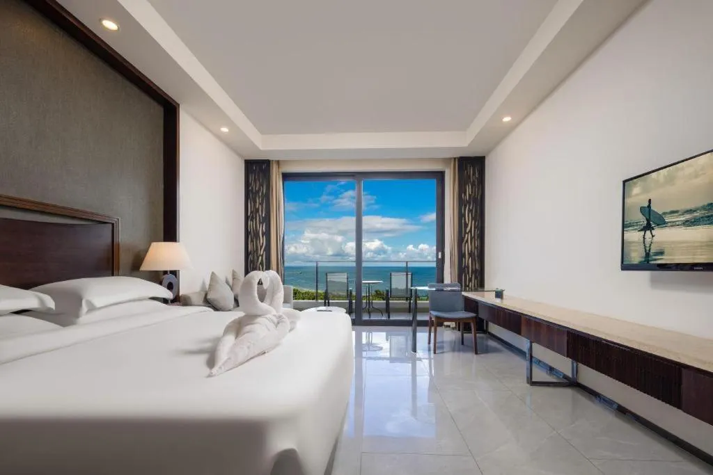 Bed in Boao Holliyard Hotel