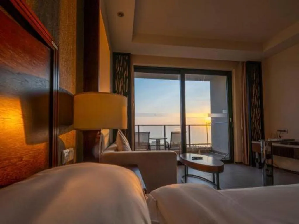 Bed in Boao Holliyard Hotel