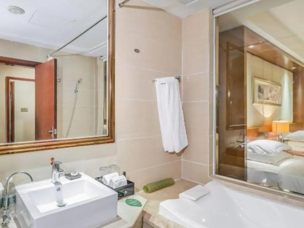 Bed in Grand Metropark Hotel Shangqiu