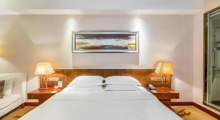 Bed in Grand Metropark Hotel Shangqiu