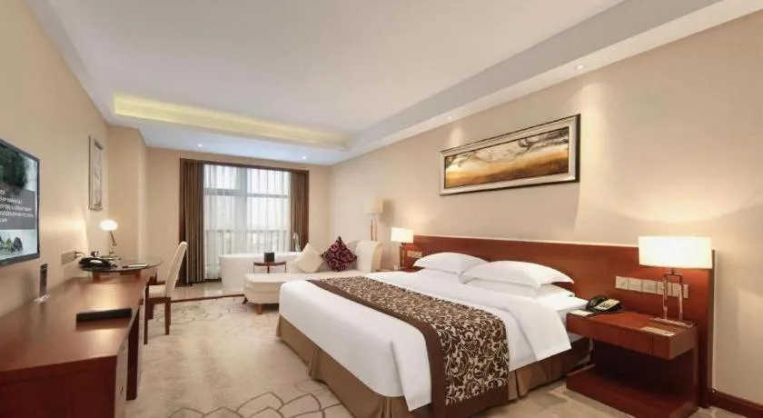 Bed in Grand Metropark Hotel Shangqiu