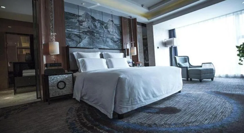 Bed in U Hotel Urumqi
