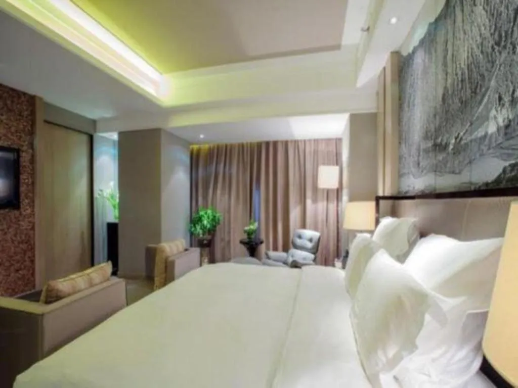Bed in U Hotel Urumqi