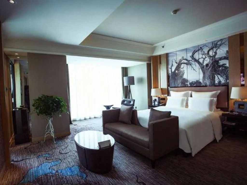 Bed in U Hotel Urumqi