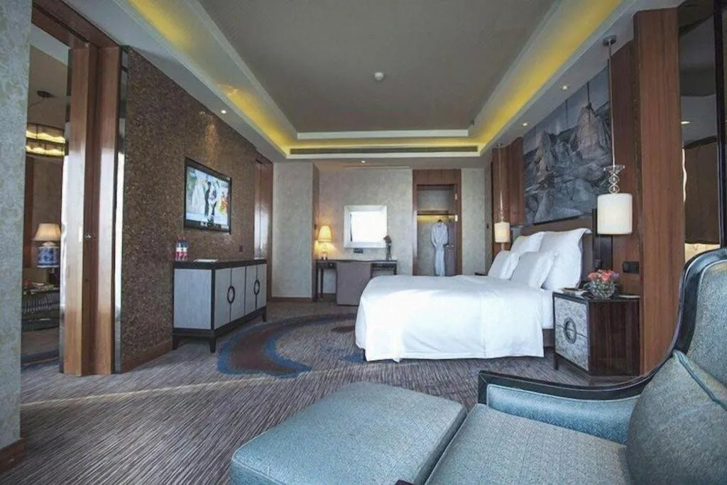 Bed in U Hotel Urumqi