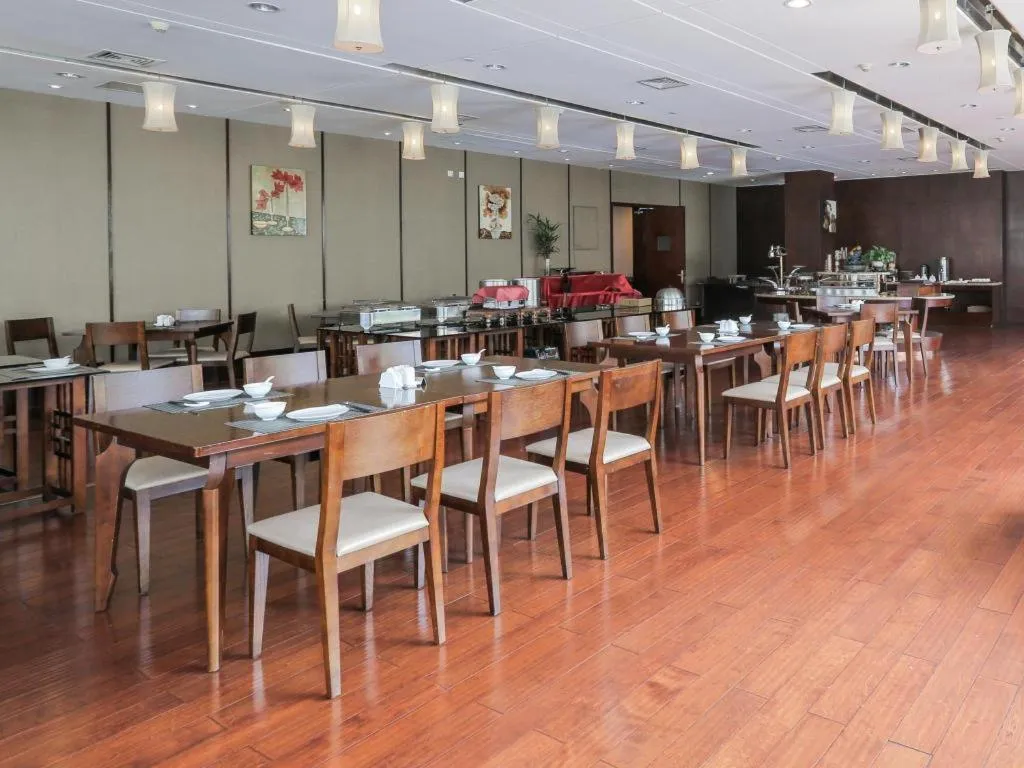 Ramada by Wyndham Suzhou Luzhi