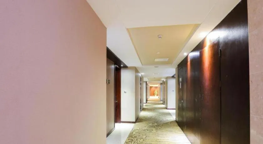 Ramada by Wyndham Suzhou Luzhi