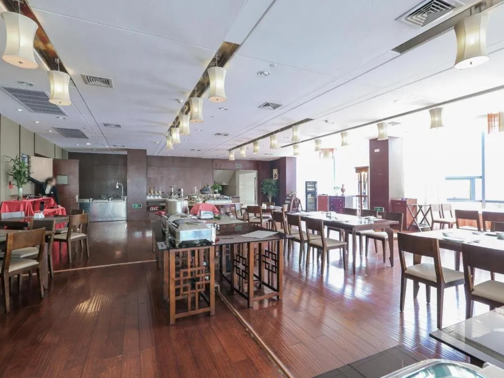 Ramada by Wyndham Suzhou Luzhi