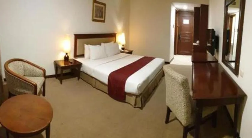 Bed in M - Regency Hotel