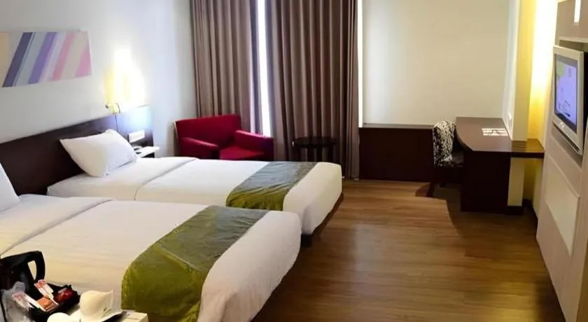 Bed in M - Regency Hotel