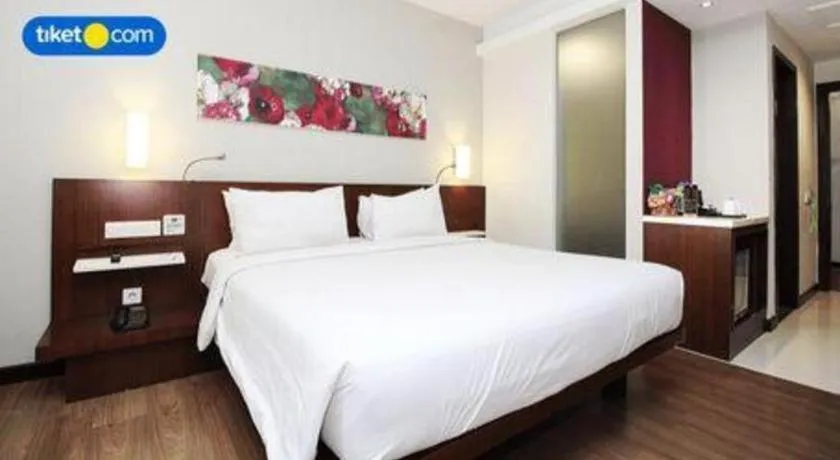 Bed in M - Regency Hotel