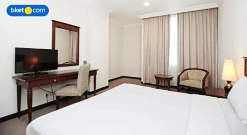 Bed in M - Regency Hotel
