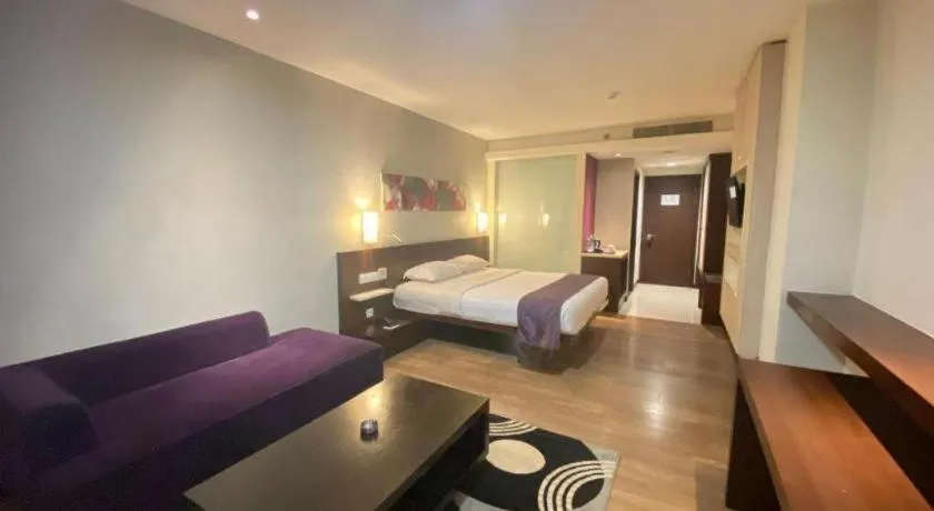 Bed in M - Regency Hotel