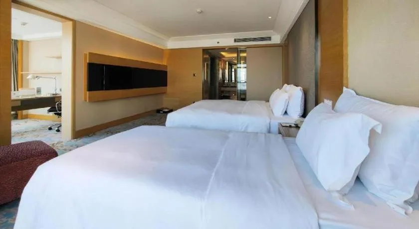Bed in Grand Skylight International Hotel Guiyang