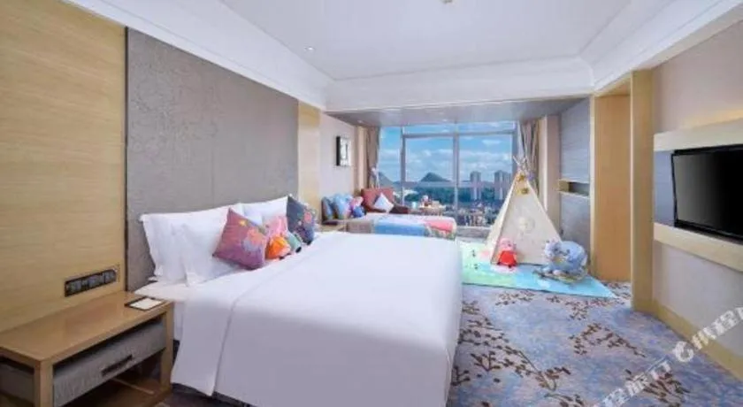 Bed in Grand Skylight International Hotel Guiyang