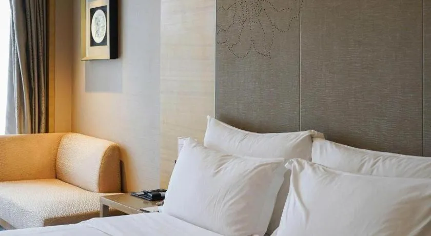 Bed in Grand Skylight International Hotel Guiyang