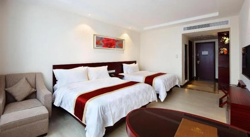 Bed in Nanfang Dasha Hotel