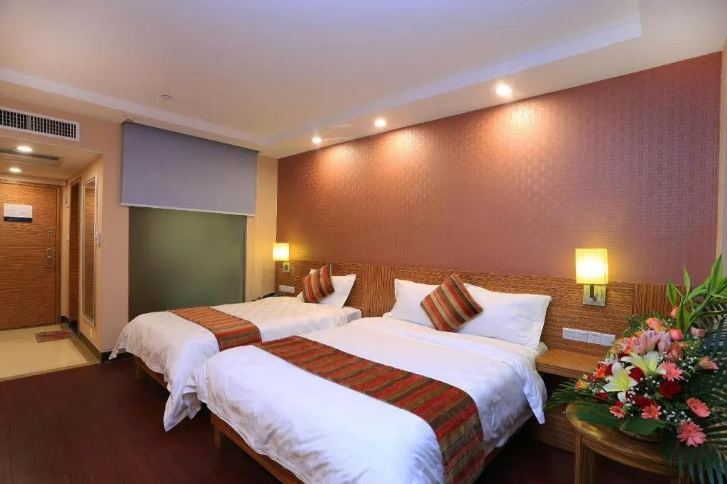 Bed in Nanfang Dasha Hotel