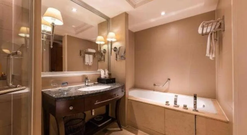 Dongfang Jianguo Hotel Wuhan