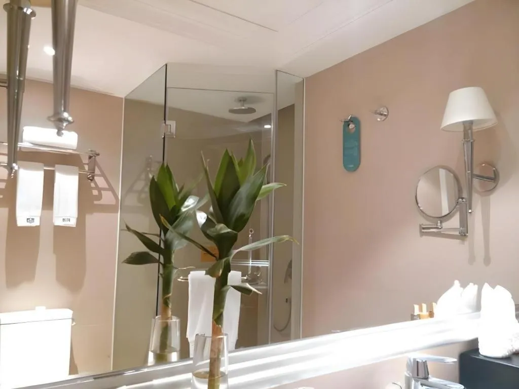 Dongfang Jianguo Hotel Wuhan