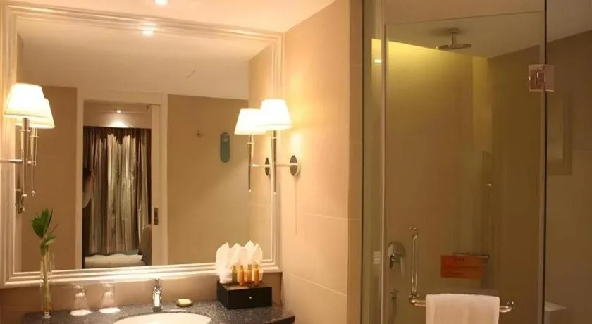 Dongfang Jianguo Hotel Wuhan