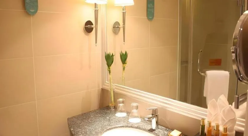 Dongfang Jianguo Hotel Wuhan