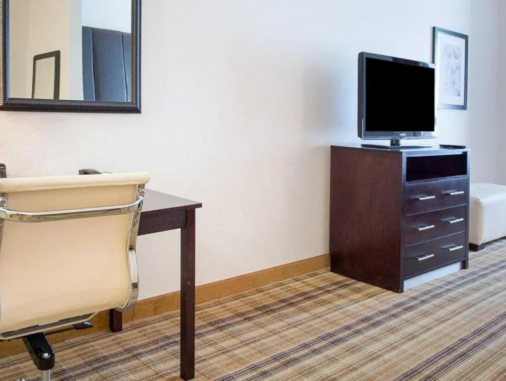 Comfort Suites Mandeville - Covington