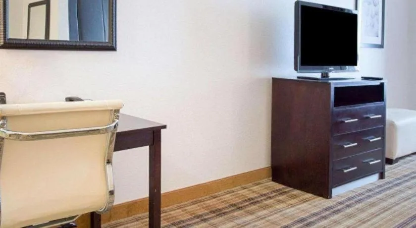 Comfort Suites Mandeville - Covington